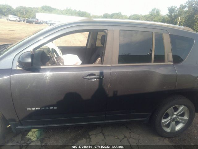 1C4NJDEB6ED760759 Jeep Compass Latitude