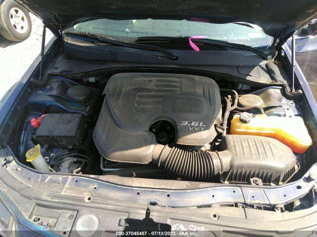 2C3CCAAG9GH219443 Chrysler 300 Limited