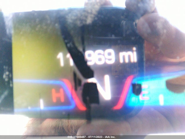 2C3CCAAG9GH219443 Chrysler 300 Limited