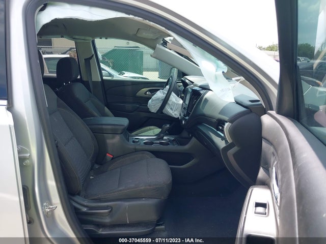 Chevrolet Traverse Ls 2018 1GNERFKWXJJ126109 Image 10