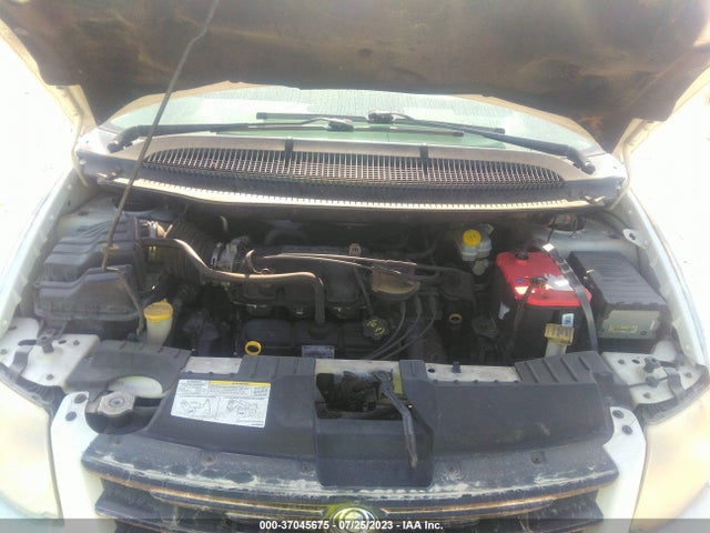 2005 CHRYSLER TOWN & COUNTRY TOURING VIN: 2C4GP54L15R142480