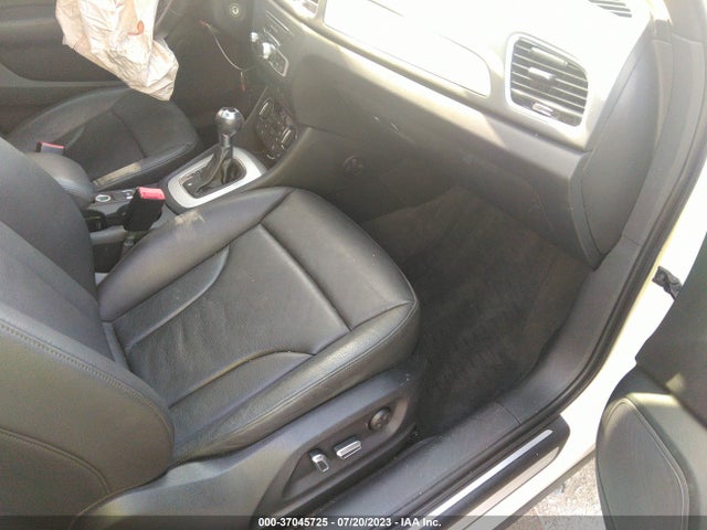 WA1BCCFS5JR016728 Audi Q3 Premium/sport Premium