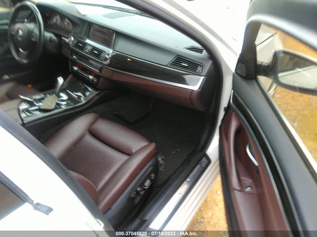 BMW 5 Series 535d 2014 WBAXA5C53ED690288 Image 5