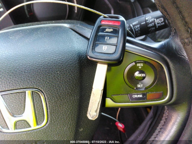 2018 HONDA CIVIC HATCHBACK SPORT VIN: SHHFK7G48JU205136