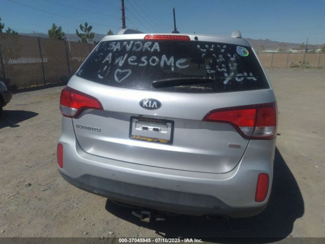 5XYKTDA75FG562319 KIA SORENTO LX