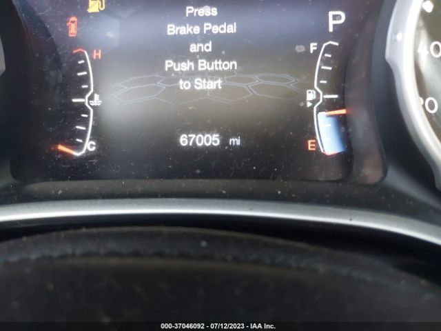 3C4NJDBB3JT261961 Jeep Compass Latitude
