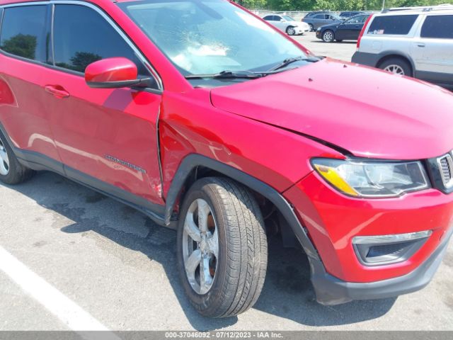 3C4NJDBB3JT261961 Jeep Compass Latitude