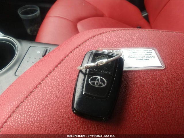 Toyota CAMRY XSE 2022 4T1K61BK2NU048042 Image 3