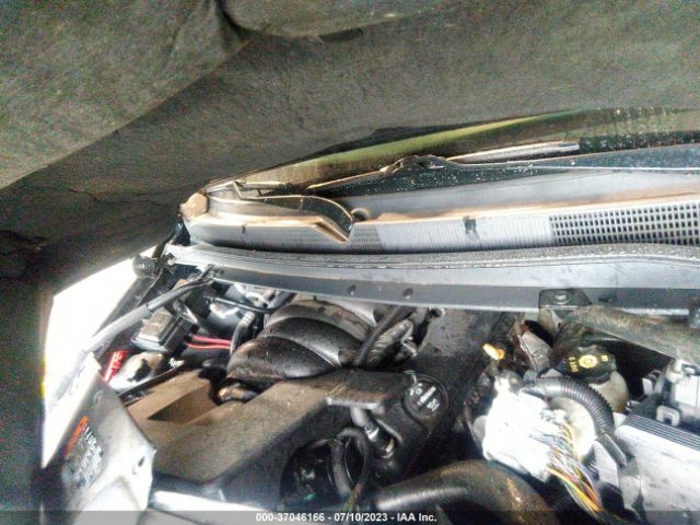 1GKS1GKC4JR317240 GMC Yukon Xl Slt