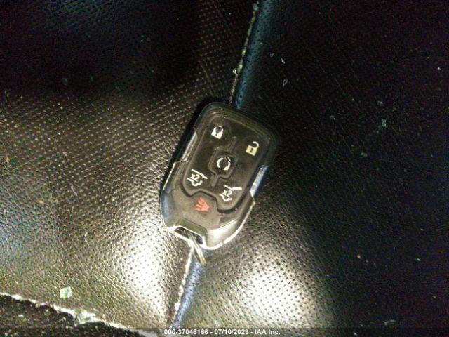 1GKS1GKC4JR317240 GMC Yukon Xl Slt