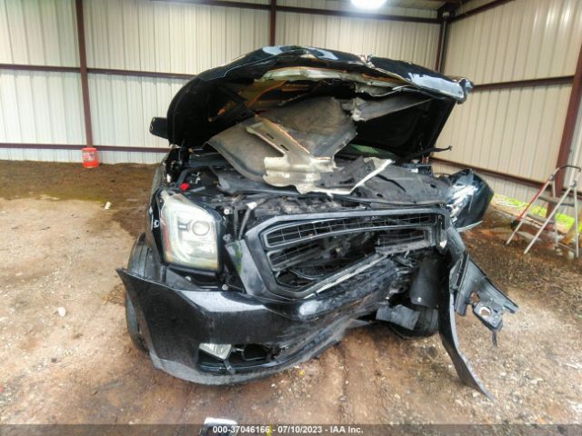 1GKS1GKC4JR317240 GMC Yukon Xl Slt