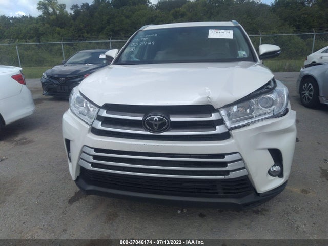 Toyota Highlander Se/xle 2019 5TDKZRFH6KS557429 Image 4