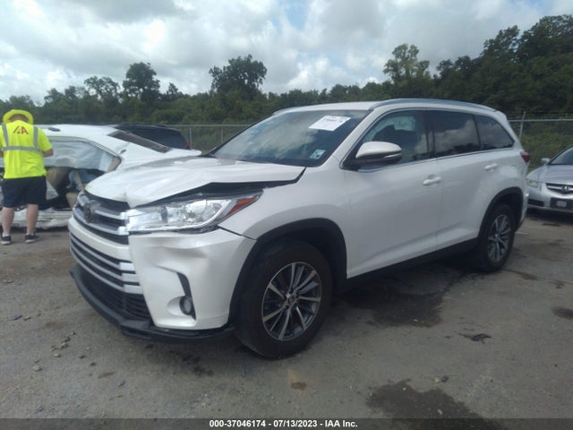 Toyota Highlander Se/xle 2019 5TDKZRFH6KS557429 Image 2