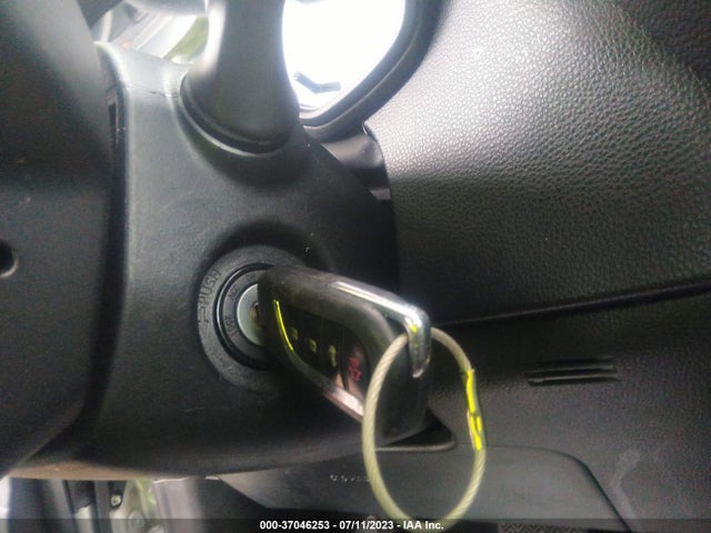 Toyota COROLLA LE 2021 5YFEPMAE9MP165138 Image 3