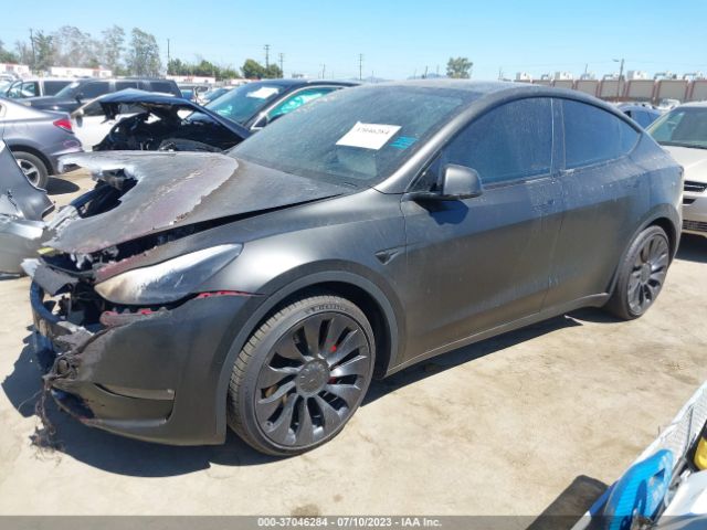 7SAYGDEF0NF500061 Tesla Model Y Performance