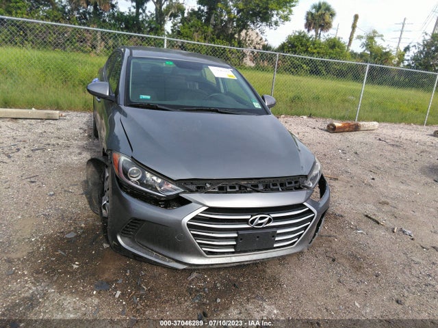 Hyundai ELANTRA SE 2018 KMHD74LF0JU555167 Image 12