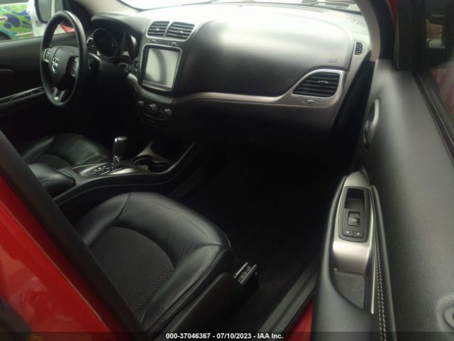 3C4PDCGG2GT195121 Dodge Journey Crossroad Plus