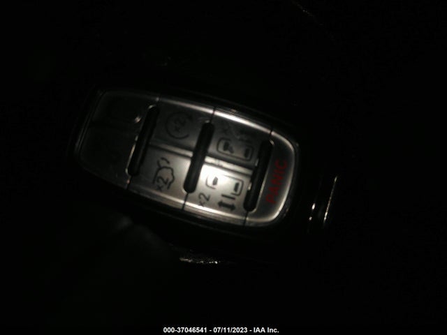 2C4RC1BG5HR809946 Chrysler Pacifica Touring-l