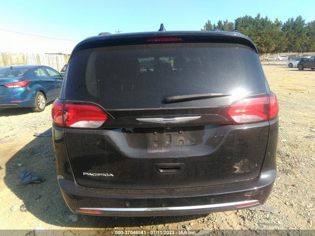 2C4RC1BG5HR809946 Chrysler Pacifica Touring-l