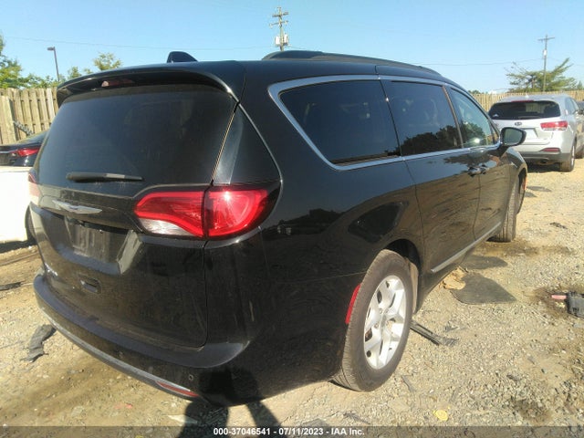 2C4RC1BG5HR809946 Chrysler Pacifica Touring-l