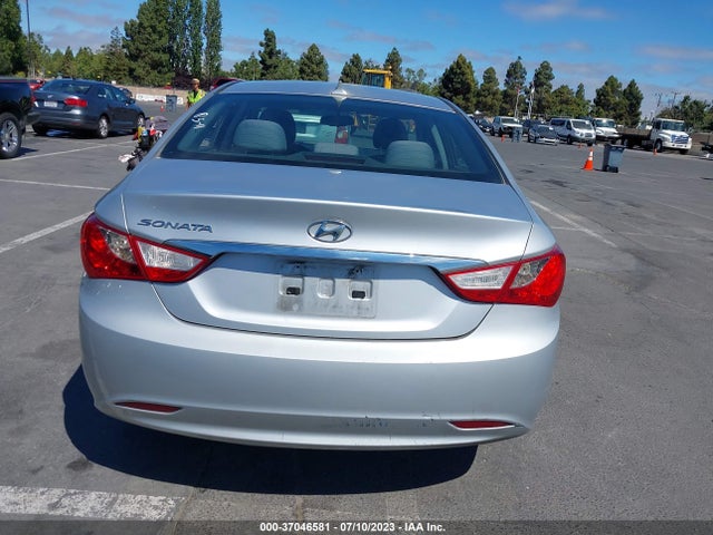 2013 HYUNDAI SONATA GLS PZEV VIN: 5NPEB4AC6DH571047