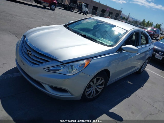 2013 HYUNDAI SONATA GLS PZEV VIN: 5NPEB4AC6DH571047