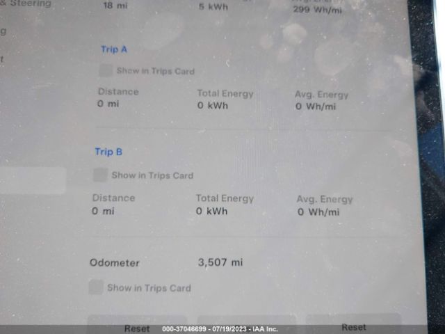 7SAYGDEF5NF572602 Tesla Model Y Performance