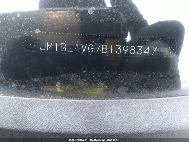 2011 MAZDA MAZDA3 I TOURING VIN: JM1BL1VG7B1398347