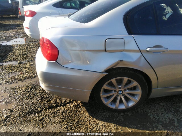 2011 BMW 3 SERIES 328I VIN: WBAPH5G51BNM82003