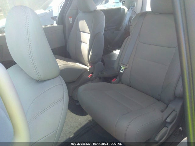 Toyota Sienna Xle Auto Access 2017 5TDYZ3DC2HS839722 Image 8