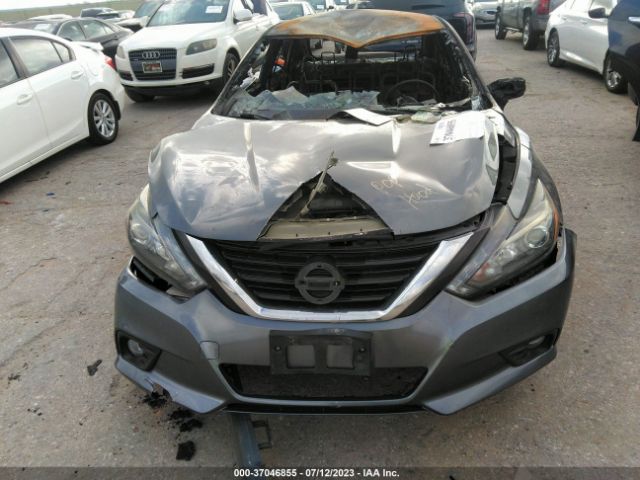 1N4AL3AP1HC215542 Nissan Altima 2.5 Sr