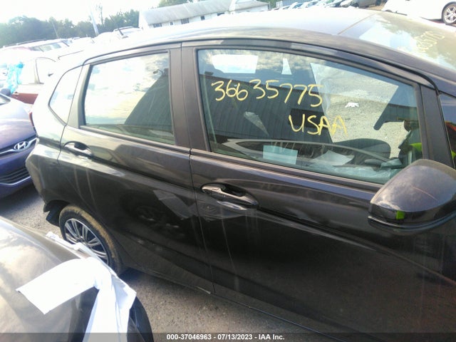 Honda FIT LX 2018 3HGGK5H40JM719424 Image 13