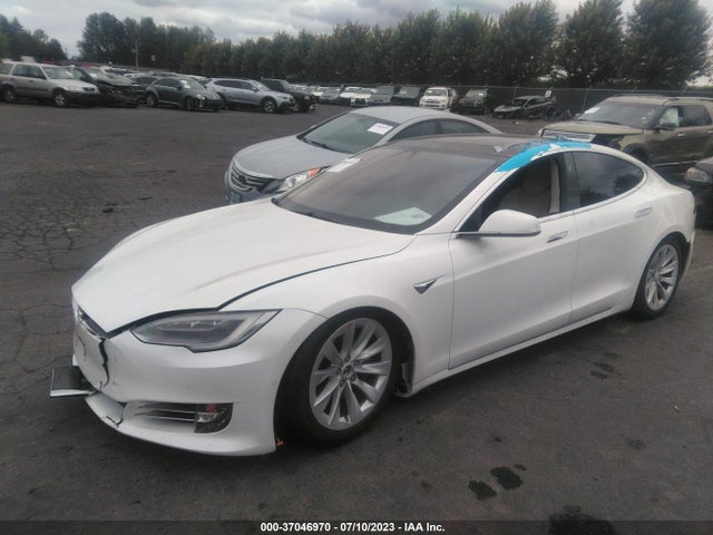 Tesla Model S 75d 2018 5YJSA1E23JF240586 Image 2