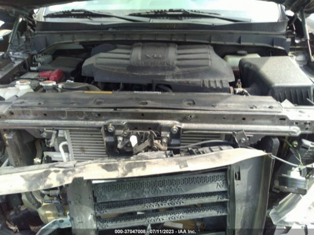 1N6AA1EE2NN104136 Nissan TITAN SV