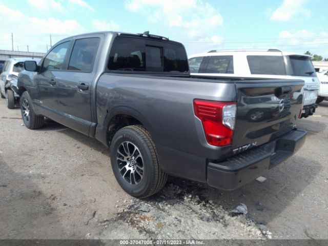 1N6AA1EE2NN104136 Nissan TITAN SV