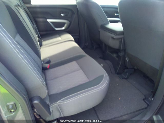 1N6AA1EE2NN104136 Nissan TITAN SV