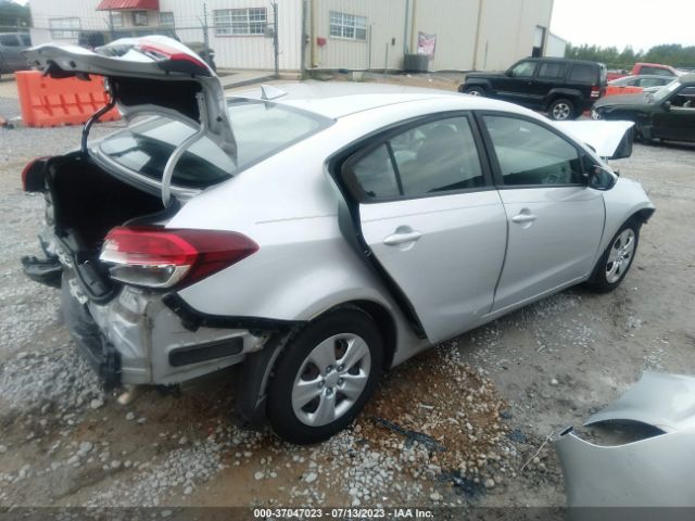 3KPFK4A72HE115063 KIA FORTE LX