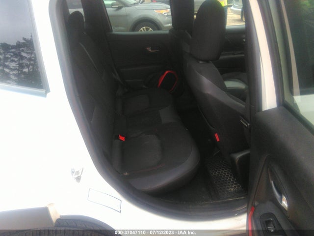 ZACCJBCB6JPG76967 Jeep Renegade Trailhawk