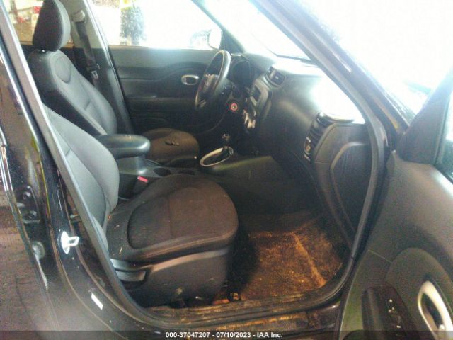 KNDJN2A22F7793805 KIA Soul Base