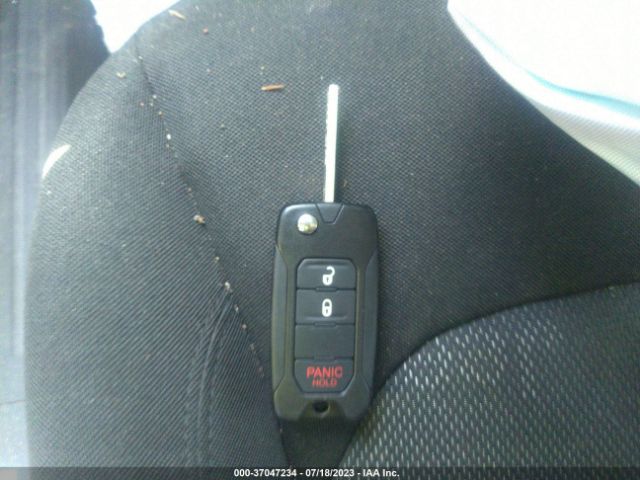 ZACCJAAW3GPD42050 Jeep Renegade Sport