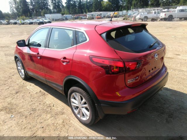 JN1BJ1CR1JW268837 Nissan Rogue Sport S