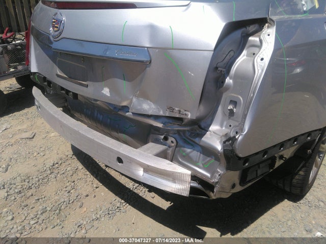 1G6AX5S35E0157635 Cadillac Cts Sedan Luxury Awd