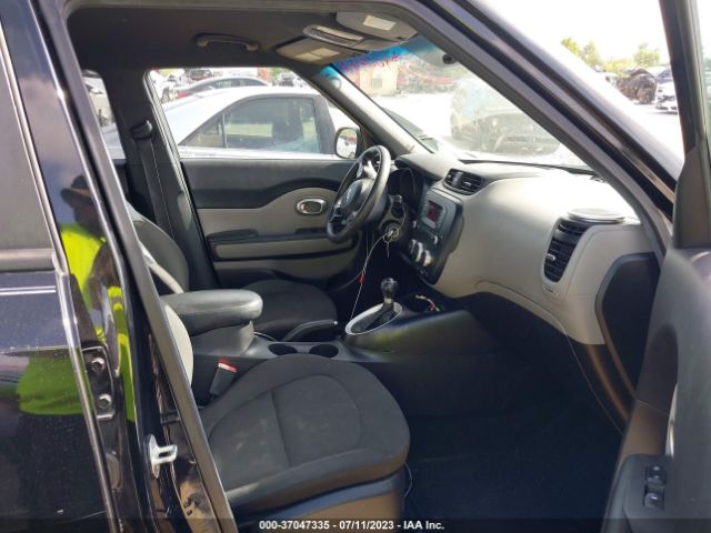 KNDJN2A21G7367766 KIA Soul Base