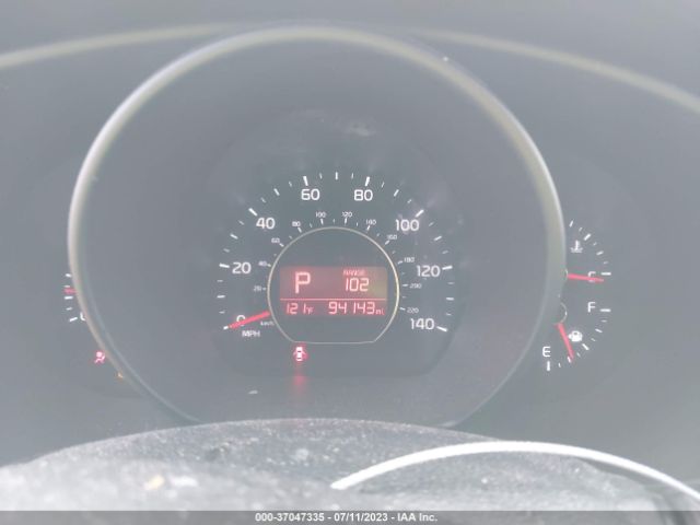 KNDJN2A21G7367766 KIA Soul Base