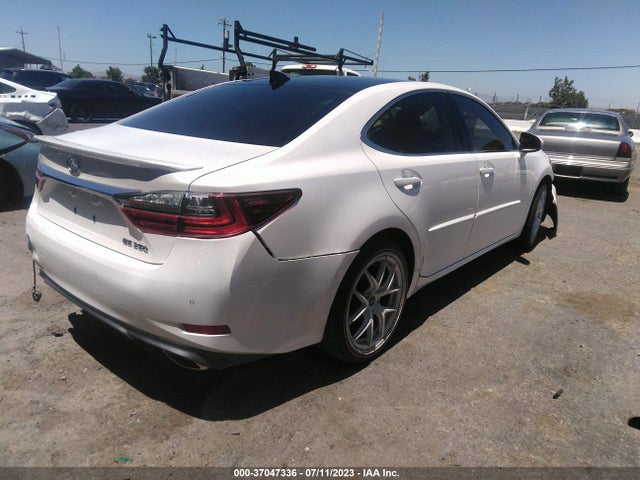 JTHBK1GGXG2237149 Lexus ES 350