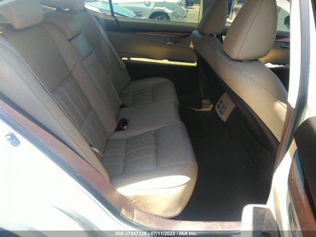 JTHBK1GGXG2237149 Lexus ES 350
