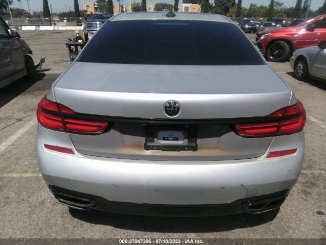 WBA7E2C52JB216292 BMW 7 Series 740i