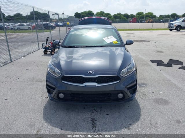 3KPF24AD7ME360005 KIA Forte Lxs