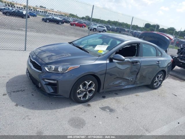 3KPF24AD7ME360005 KIA Forte Lxs