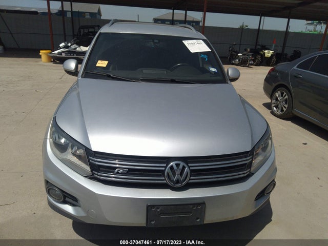 WVGAV7AXXGW503595 Volkswagen Tiguan R-line